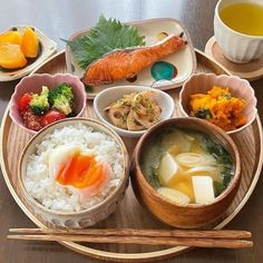 Asian Breakfast, Lets Eat, Japanese Food Bento, Moroccan Food, Healthy Food Motivation, Lunch Recipes Healthy, Food Journal, Food Obsession