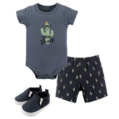 Hudson Baby bodysuit, shorts, and shoe is a perfect outfit to dress your baby for spring and summer days out. The outfit includes bodysuit and shorts made of 100% interlock cotton with a matching pair of shoes. Hudson Baby Infant Boy Cotton Bodysuit, Shorts and Shoe 3pc Set, Cactus is a great baby essentials set for your little one. Bodysuit And Shorts, Bodysuit Shorts, Baby Vision, Infant Boy, Shorts Sets, Baby Unisex, Body Suit With Shorts, Layette Set, Hudson Baby