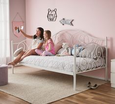 Single Day Bed, Kids Bedroom Storage, Bed Kids, Big Girl Bedrooms, Bed White, Kids Beds, Single Mattress, Mattress Bedroom, Day Bed