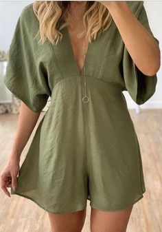 Spring Outfit Ideas, Stunning Outfits, Diy Couture, Jumpsuit Fashion, Sewing Clothes, Fashion Sewing, Spring Outfit, Chic Outfits, Spring Outfits