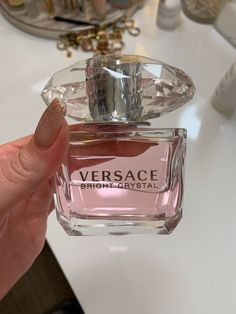 Perfumes Caravan, Tattoo Diy, Versace Perfume, Versace Bright Crystal, Bright Crystal