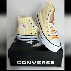 Women's Sz 6.5 Converse Ctas Lift Hi Platform / A03298c Two Tone Converse, Yellow High-top Canvas Shoes For Spring, Yellow High-top Summer Sneakers, Yellow High-top Sneakers For Summer, Spring Yellow Canvas Shoes With Rubber Sole, Yellow Converse Canvas Shoes Sporty Style, Mustard Converse Sneakers With Round Toe, Converse Mustard Sneakers With Round Toe, Orange Converse Sneakers For Spring