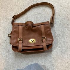 Fossil Satchel Bag/ Cross Body/ Travel Bag Real Leather - The Smell Is Great Very Soft Feel, Gold Hardware Congac Color Fossil Heritage Bag, Fossil Shoulder Bag, Brown Crossbody Bag Fossil, Fossil Satchel, Fossil Small Crossbody Purse, Fossil Bag, Crochet Flower Scarf, Rattan Handbags, Fossil Purse