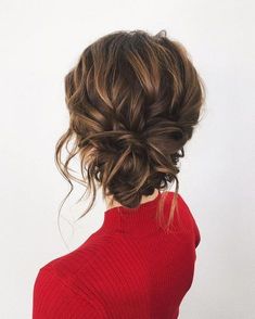 updo hairstyle,updo wedding hairstyles with pretty details,updo wedding hairstyles ,updo wedding hairstyle,updo ideas #hairstyles #updo #weddinghairstyles Curly Hair Updo Wedding, Updo Ideas, Hairstyle Updo, Unique Wedding Hairstyles, Updo Wedding, Updo Hairstyle, Hairstyles Updo, Low Bun, Braided Hairstyles Updo