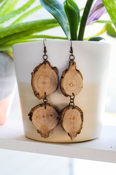 Tree Stump Jewelry, Wood Resin Jewelry, Wood Burning Crafts, Nature Earrings, Spoon Jewelry, Festival Jewelry, Friendly Reminder, Wooden Earrings, Wood Earrings