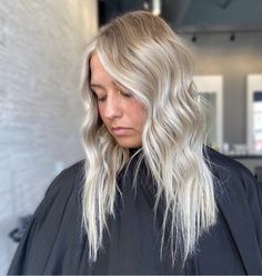 Mushroom Blonde, Dream Hair, Hair Dye, Hair Cut, Nail Ideas, Dyed Hair, Hair Inspo, Hair Ideas, Blonde Hair