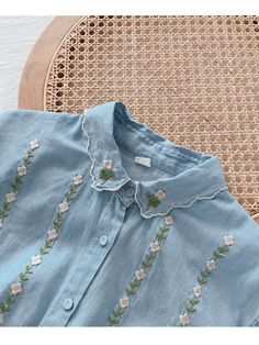 |14:1254#blue;5:200003528 Spring Light Wash Collared Denim Top, Collared Denim Top For Summer, Light Wash Cotton Shirt For Spring, Light Wash Denim Top For Spring, Spring Light Wash Denim Top, Cute Collared Shirt For Spring, Summer Collared Denim Blouse, Summer Denim Collared Blouse, Light Blue Long Sleeve Denim Top For Summer