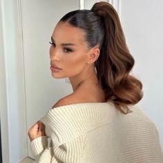 Medium Length Slick Back Ponytail, Up Hairstyles Medium Hair, High Hairstyles For Short Hair, Low Pony Bun Hairstyles, Evening Ponytail Hairstyles, Bridal Hairstyle Ponytail, Wedding Hairstyles Updo Ponytail, High Bridal Ponytail, Simple Hair For Wedding