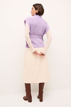 Complete your winter look with our stylish new Hampton popover. Designed to pair well with our collection of seasonal dresses and skirts, this slip-on cable knit sweater brings that extra wow factor to the combination of our Chelsea skirt and Corgan turtleneck in Sand. Hampton is pictured here in a dreamy Lavender. -Slip on silhouette with button opening at neck -Cable and novelty stitch detail-Optionla ties sash-25% wool /10% cashmere / 48% polyamide / 17% acrylic-Unlined-Care Instructions: han Oliver Hampton, New Hampton, Leather Wedding, Wow Factor, Sweater Set, Low Iron, Cable Knit Sweater, Winter Looks, Short Tops