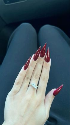 Red French Tip Nails Pointy, Red Nails Red Lips, Dark Red Stilleto Nails, Red Quince Nails Almond, Pointed Red Nails, Red Nails Stiletto Long, Red Pointy Nails Design, Red Stilleto French Tip, Red Nails With Silver Design