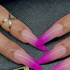 Airbrushed Nails, Vanessa Nails, Unique Acrylic Nail Designs, Long Stiletto Nails, Airbrush Nails, Vintage Nails, Nail Tattoo, Glam Nails