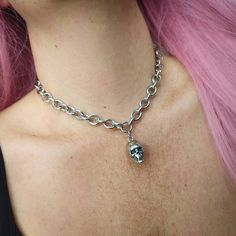 Chunky punk/goth style silver skull chain choker/necklace 💀  Unisex. This necklace is made of 100% stainless Steel so is water resistant and will not tarnish or discolour! Available in various sizes (necklace shown in photographs measures 16.5 inches) Width of chain: 12mm Skull pendant measures 29x15x18mm  Please don't hesitate to contact me with any queries or suggestions 😊  Comes gift wrapped 🖤 Skull Choker, Punk Jewellery, Grunge Necklace, Punk Necklace, Gothic Jewellery, Goth Necklace, Skull Pendant Necklace, Goth Style, Pendant Necklace Silver