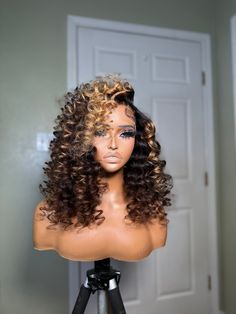 This is a GLUELESS PREMADE/FACTORY MADE UNIT. There is ONE unit ready to ship. Once it is sold, you may customize this unit style to your liking through preorder * Wig Specs Style: flip over/flexi rod curls Density: 200% Length: 22 Hair type: Virgin (loose deep wave) Color:natural dark brown & light brown ombre wit golden blonde and light blonde highlights Lace: transparent 5x5 lace closure Curly Brown Wig With Highlights, Short Deep Wave Wig Styles, Dark Brown And Blonde Braids, Curly Wig With Highlights, Highlighted Curly Wig, Maternity Hairstyles, Honey Blonde Deep Wave, Wigs For Kids, Rod Curls