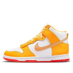 Get ready to take your hoops style to the next level with the Nike Dunk High ‘University Gold Orange’ sneaker. This classic, high-top basketball shoe gets a fresh update with a radiant colorway that is sure to turn heads on and off the court. The leather construction is easy to clean and maintain, while the white base with amber overlays creates a sleek and stylish look. The matte gold Swoosh completes the look, and the padded nylon tongue provides added comfort. The white rubber midsole is mounted on a red rubber outsole for a pop of color, and the high-top design ensures superior support. (SNKR/Retro/Skate/Light/Casual/Women's/Non-Slip/Wear-resistant) Nike High-top Sneakers With Abzorb Midsole, Nike High-top Sneakers With Abzorb Midsole For Light Sports, Nike Sporty High-top Sneakers With Gum Sole, Sporty Orange High-top Sneakers With Gum Sole, Nike High-top Sneakers With Gum Sole For Sports, Nike Sporty High-top Basketball Sneakers, Nike High-top Sneakers With Gum Sole, Orange High-top Skate Shoes With Boost Midsole, High-top Basketball Shoes With Gum Sole