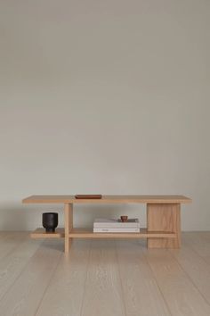 Japanese Furniture Design, Minimalist Wood Furniture, Minwax Stain Colors, Minimalist Furniture Design, Diy Wood Furniture, Plywood Table, Balance Scale, Minwax Stain, Cute Furniture