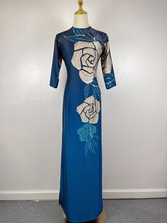 Includes: Ao Dai Top Material: High Quality Silk - Doubke Sided Silk. 🌸Stretchy level: 0/10 🌸The measurement of this long dress is in Vietnamese size. Please note: American size tends to be bigger for the same size. Please look at the SIZE CHART carefully before ordering.  🌸Well-made by hand. 🌸No returns or exchanges. 🌸Buyer can contact seller about any issues with an order. Please follow us on Facebook @ Ao Dai Joy. ❤️ Thank you for shopping with us! ❤️ Elegant Blue Fitted Ao Dai, Blue Ao Dai For Summer, Fitted Blue Ao Dai For Summer, Summer Fitted Blue Ao Dai, Fitted Light Blue Ao Dai For Spring, Blue Fitted Ao Dai For Evening, Fitted Blue Ao Dai For Evening, Evening Blue Fitted Ao Dai, Blue Ao Dai For Spring Party