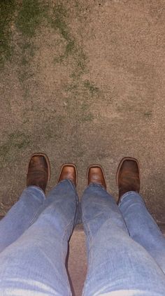 Casal Aesthetic, Aesthetic Cowboy, Country Couple Pictures, Country Relationship Goals, Foto Cowgirl, Country Relationships, Cute Country Couples, Botas Western, Country Festival