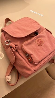 Cute Backpacks For School, Teen's Backpack, My Style Bags, Sewing Easy Diy, Ultralight Backpacking, Closet Accessories, School Bags For Girls, Cute Backpacks, Jansport Backpack