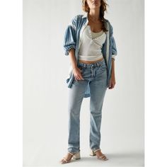 Free People Crvy Siren Low Rise Jeans Low Rise Contoured Fit Straight Leg Button Fly Closure Five Pocket Design Color: Belle Blue Size: 35 Short!! Super Flare Jeans, Jeans Free People, Jeans Low Rise, Ankle Length Jeans, Cropped Flare Jeans, Jeans Low, Embellished Jeans, Black Flare, Free People Jeans