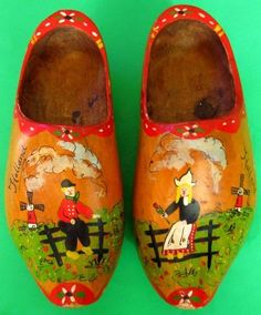 Dutch Shoes, To Holland, Wooden Shoe, Dutch Girl, Dutch Artists