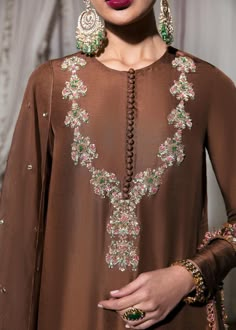 Hussain Rehar, Luxury Pret, Beautiful Pakistani Dresses, Boutique Dress Designs, Embroidery Designs Fashion, Stylish Dress Book, Organza Dupatta, Pakistani Dress Design, Indian Designer Outfits