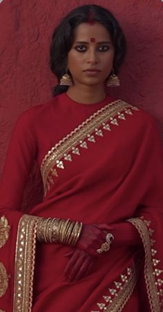 Culture Of Rajasthan, Red Saree Wedding, Asian Wedding Dress Pakistani, Vintage Culture, Corset Fashion Outfits, Simple Saree Designs, Fashionable Saree Blouse Designs, Gotta Patti, Pure Chiffon