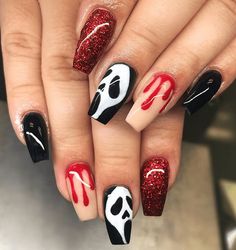 Find some spooky Halloween Nail Designs gathered together for you to become inspired by. Show your spooktacular style with these Halloween Nail Designs. Black Nail, Halloween Nail, Halloween Nails, Nail Designs, Nail Polish, Halloween, Nails, Red, Black