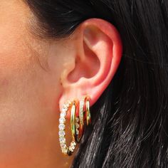 Add a classic flare to your every day style with the Taylor Hoop earrings, available in 2 sizes. These hoops are the perfect accessory to elevate any outfit. Bling Bling, Matilda, Every Day, 404 Not Found, Hoop Earrings, Not Found, Gold