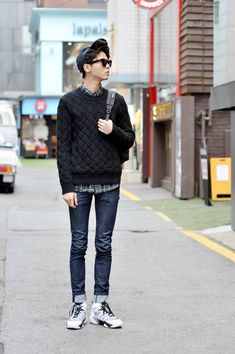 Joo U Jae (Model) Men's Street Style , korea Seoul 2014 mar 19 Man Street Style, Korean Men Fashion, Korea Street, Korean Style Outfits, Outfit Ideas Korean, Asian Men Fashion, Outfit Korean Style, Korean Fashion Winter, Korean Fashion Summer