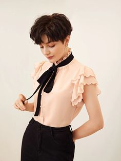 Layered Pixie Cut, Long Hair Cut Short, Short Hair Tomboy, Scallop Trim, Haircuts Straight Hair, Fluffy Hair, Women Blouses, Short Bob Hairstyles, Pixie Hairstyles