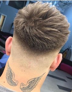 Fade Haircut Styles, Haircut Selfie, High Fade Haircut, Mens Haircuts Short Hair, Haircut Images, Gents Hair Style, Men Haircut Curly Hair, Cool Mens Haircuts, Mens Hairstyles Thick Hair