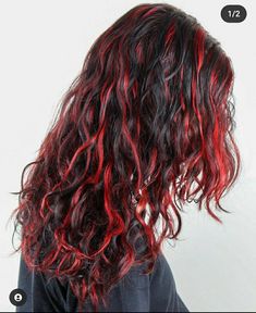 Highlight Hair Ideas, Red Hair Streaks, Black Hair With Red Highlights, Underdye Hair, Skunk Hair, Red Hair With Highlights, Highlight Hair, Black Red Hair, Dark Curly Hair