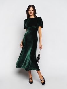 Quinne Velvet Dress - Short Sleeve Midi | Reformation Midi Skirt Fall, Velvet Dress Short, Green Velvet Dress, Christmas Party Outfit, Velvet Midi Dress, Christmas Party Outfits, Vintage Style Dresses, Green Midi Dress, Fall Skirts