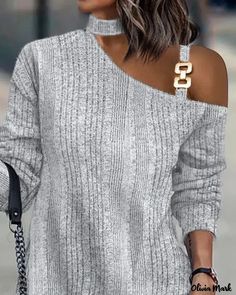 Olivia Mark - Long-sleeved off-the-shoulder dress Cold Shoulder Dress Summer, Cold Shoulder Shift Dress, Cold Shoulder Long Sleeve, Hooded Dress, Long Sleeve Shirt Dress, Summer Trends, Olivia Mark, Gray Dress, Beautiful Outfits