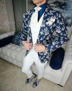 Floral Shirt With Blazer Men, Nature Inspired Dress, Floral Blazer For Men, Printed Blazer For Men, Luxury Embroidered Men's Blazer, Luxury Jacquard Semi-formal Suits, Men Fashion Suit, Kids Suit Boys, Dress Jackets