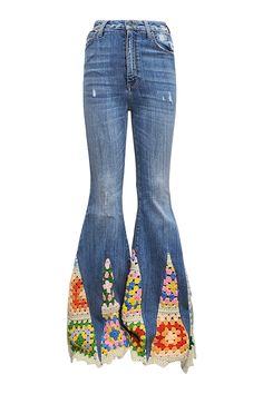 W003230E70_FONTAINE LIGHT_front Jeans With Crochet Ideas, Denim With Crochet, Patchwork Bell Bottom Jeans, Crochet Bell Bottoms Free Pattern, Crochet On Jeans, Jean Crochet, Hippy Jeans, Granny Square Pants, Upcycle Denim Jeans