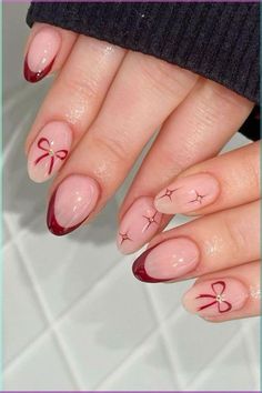 Cute Quick Nail Designs, Glam Christmas Nails Acrylic, Gel Nails Birthday Ideas, Wi Ter Nails, Nail Ideas November 2024, Nail Art Designs Winter 2024, Winter Nail Art 2024, Nail Inspo November, Winter Birthday Nail Ideas