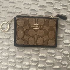 coach coin purse with keychain