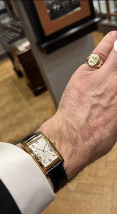 Masculine Accessories, Watch House, Casio Vintage Watch, Custom Signet Ring, Pinky Rings, Luxe Jewelry