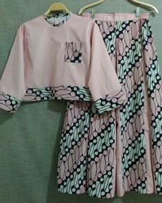 Mode Batik, Batik Kombinasi, Batik Clothing, African Fabric Dress, Batik Cap, Best African Dresses, African Fashion Skirts