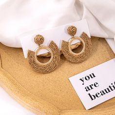 Fashion Element: round, Oval, Ring Style: Vacation style Oval Ring, Vacation Style, Ring Style, Simple Earrings, Leather Earrings, Fashion Rings, Solid Color, Ring, Leather