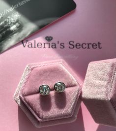 ♥️ Ethical fine jewellery handcrafted by Valeria 🌱 ♥️ Stunning 14K Solid White Gold classic Bezel stud earrings. Push back. 💎6mm / 0.75ct (1.5ctw) colourless (DEF) Moissanite, classic round brilliant cut. ♥️ The earrings come with a velvet jewellery box and a Certificate of Authenticity. 💎Moissanite is a man made eco-friendly stone 🌱 that is more brilliant than diamond and 1/10th the price. Moissanite exhibit more fire and brilliance than any other gemstone. On the Brilliance Refractive Inde Gift Moissanite Diamond Earrings With Prong Setting, Gift Earrings With Prong Set Lab Grown Diamonds, Gift Earrings With Lab Grown Diamonds And Prong Setting, Minimalist Lab Grown Diamond Earrings As Gift, Minimalist Lab Grown Diamond Earrings For Gifts, Minimalist Lab-grown Diamond Earrings, Solitaire Lab Grown Diamond Round Earrings, Round Solitaire Lab Grown Diamond Earrings, Solitaire Round Lab-grown Diamond Earrings