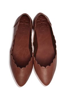 Valentina. Leather Ballet Flats with Scallop Edges – ELF Spring Athleisure, Boho Wedding Shoes, Yoga Essentials, Boho Life, Pointy Toe Flats, Crossbody Clutch, Leather Ballet Flats, Vintage Brown, Top Shoes