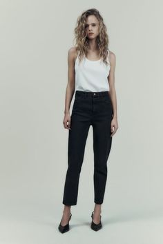 Z1975 MOM FIT JEANS - Black | ZARA United States Zara High Rise Jeans With Five Pockets, Zara Classic Straight Leg Jeans, High Waist Mom Jeans With Belt Loops, High Waist Mom Fit Jeans With Belt Loops, Zara Jeans Relaxed Fit Straight Leg, Zara Classic Mid-rise Jeans, Modern High Waist Rigid Denim Jeans, Zara Classic Jeans For Work, Zara Classic Workwear Jeans