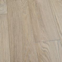 an image of wood flooring that looks like it has been cleaned and is ready to be used