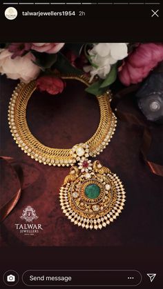 Talwar Jewellers, Indian Jewelry Earrings, Antique Necklaces, Fancy Jewelry Necklace, Antique Jewellery Designs, Baby Krishna, Jewelry Set Design