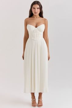 Clothing: Maxi Dresses: 'Amorata' Ivory Pleated Maxi Dress Champagne Bars, Bandage Dress Bodycon, Strapless Neckline, Party Gown, Pleated Maxi Dress, Puff Sleeve Dresses, Pleated Maxi, House Of Cb