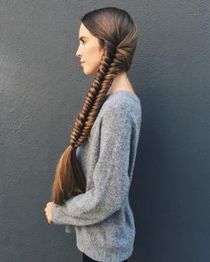 Say goodbye to boring hair with these 25 stunning fishtail braid ideas! Whether you love classic fish tail braids or unique fishtail braids, these hair stylies will inspire your next look. Perfect for everyday glam or special occasions, these braided hairstyle ideas include chic hair upstyles that elevate your style. Try them all and transform your hair game! Braid Long Hair, Sarah Marie, Long Brunette, Lustrous Hair, Beautiful Braids