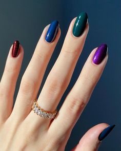 Jewel Color Nails, Simple Elegant Nail Art, Simple Elegant Nails, Nail Art Step By Step, Art Step By Step, Elegant Nail Art, Summer Nail Art, Art Design Ideas, Gel Acrylic Nails