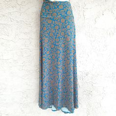 Lularoe Original Maxi Skirt Pattern Design Features A Blue Background With A Yellow Floral Collage Made In Super Soft Fabric. 96% Polyester 4% Spandex Made In Usa Size 3xl Nwot Fib# Mbx1 Blue Stretch Maxi Skirt With Lining, Stretch Blue Lined Maxi Skirt, Skirt Pattern Design, Maxi Skirt Pattern, Floral Collage, Collage Making, Lularoe Skirts, Skirt Pattern, Yellow Floral